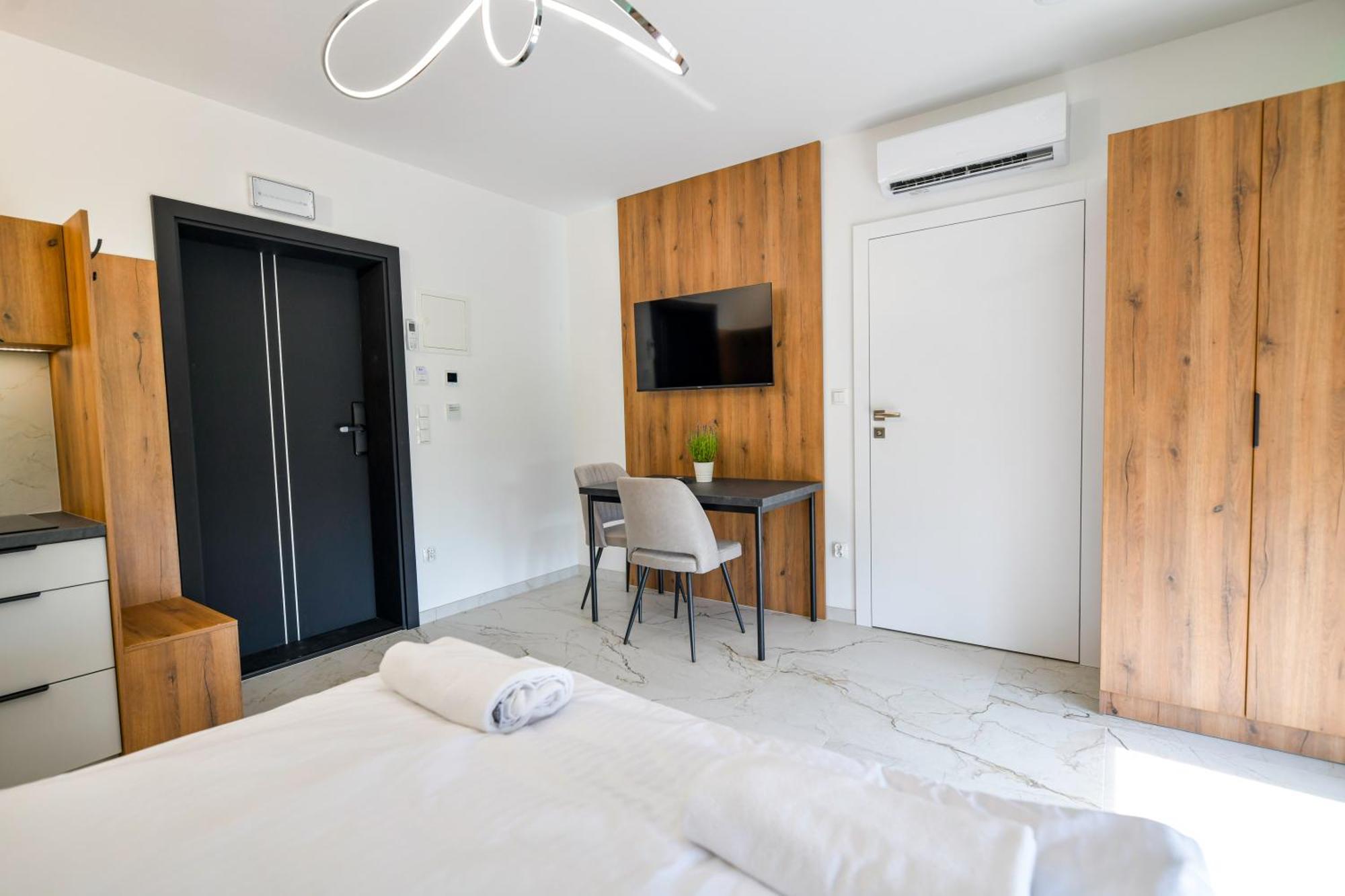 Słoneczne Wzgórze Zator Apartamento Exterior foto