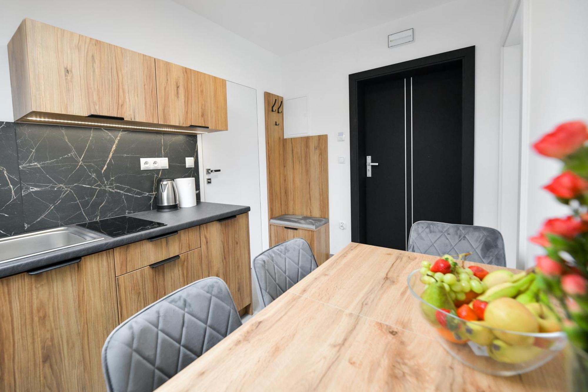 Słoneczne Wzgórze Zator Apartamento Exterior foto