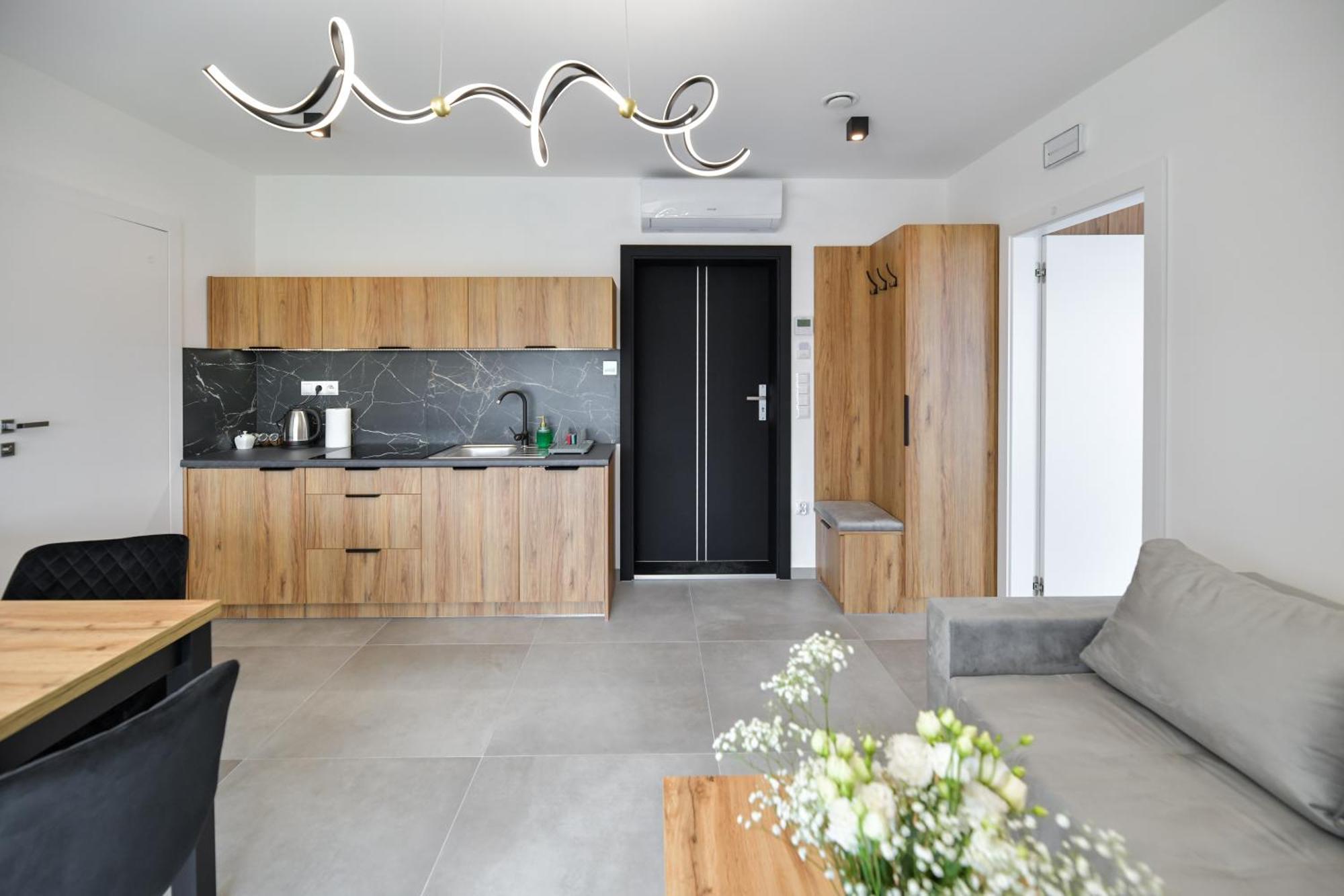 Słoneczne Wzgórze Zator Apartamento Exterior foto
