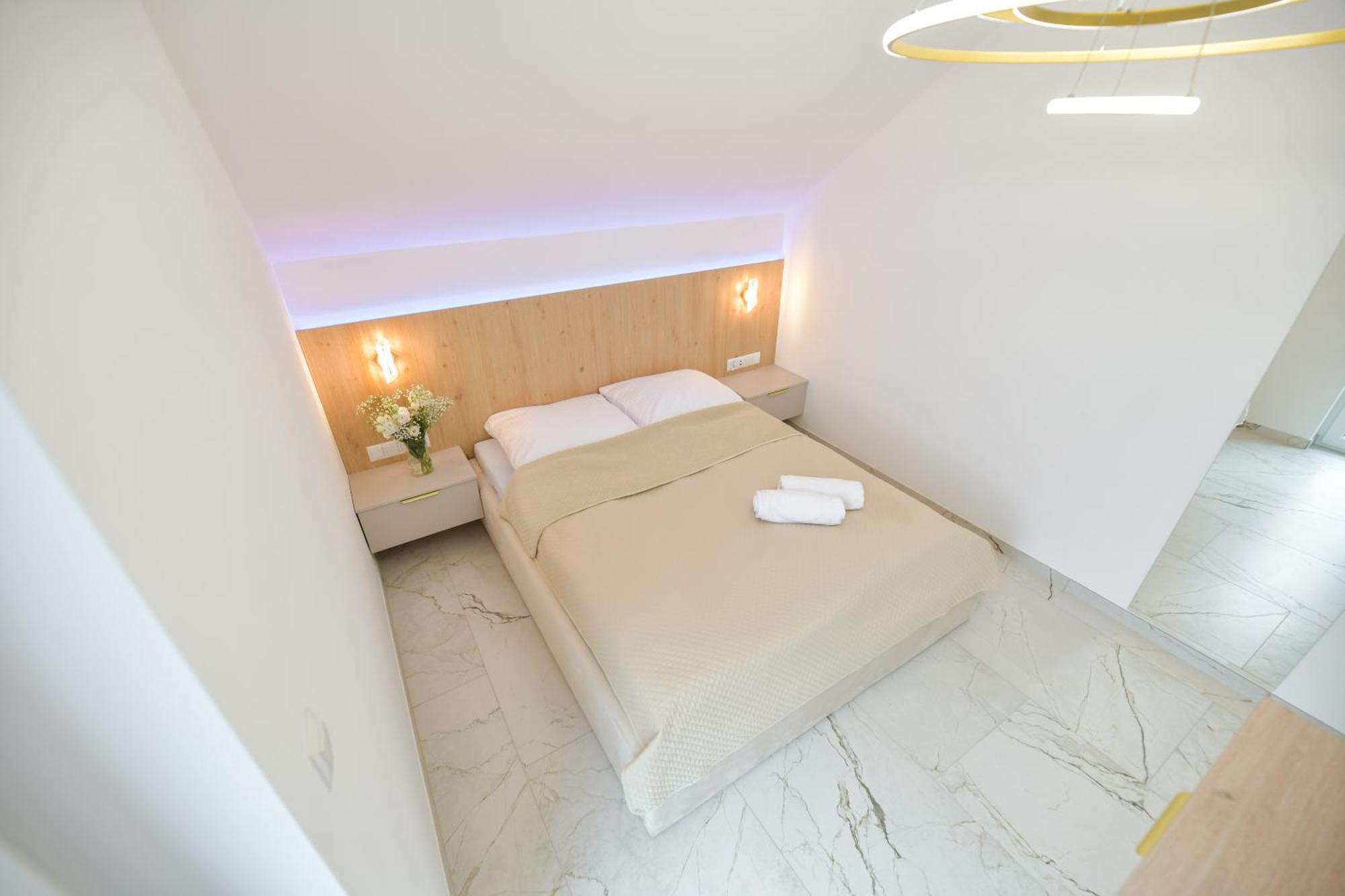 Słoneczne Wzgórze Zator Apartamento Exterior foto