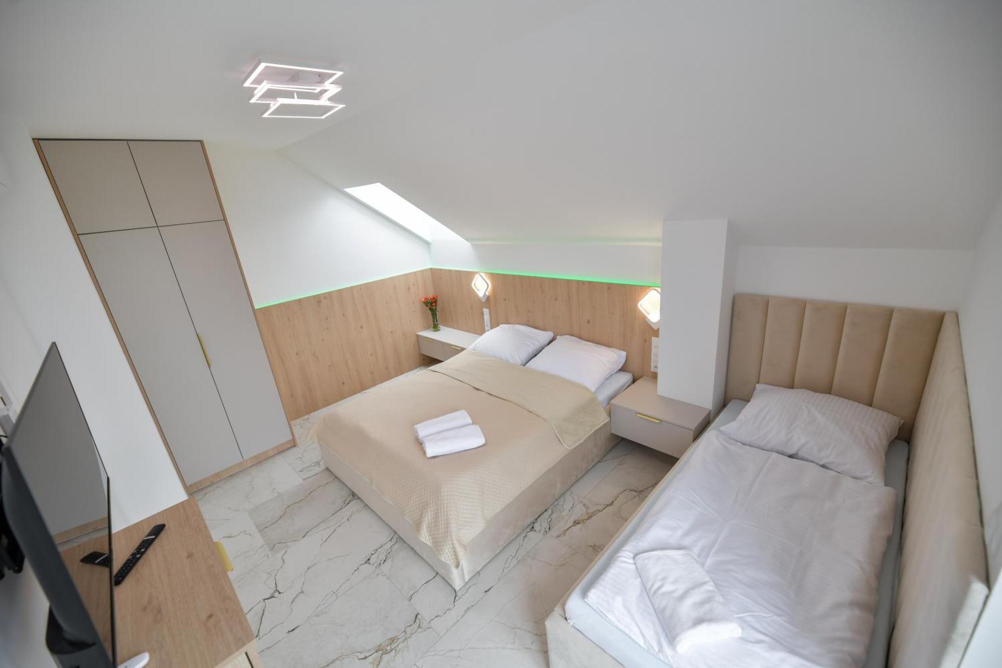 Słoneczne Wzgórze Zator Apartamento Exterior foto